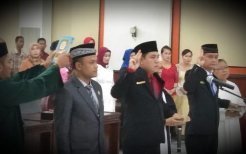 Bupati Harapkan Pejabat DPRD Yang Di Kukuhkan Bisa Menjalankan Amanah
