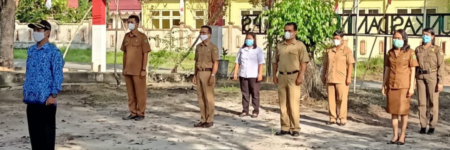 DISKOMINFOSANTIK BARTIM KIBARKAN SANG MERAH PUTIH