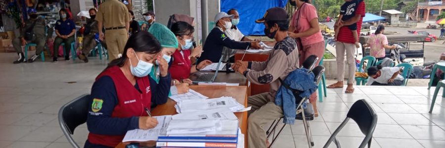 BUPATI BARTIM: TARGET 50 PERSEN VAKSIN PERTAMA SUDAH TERCAPAI