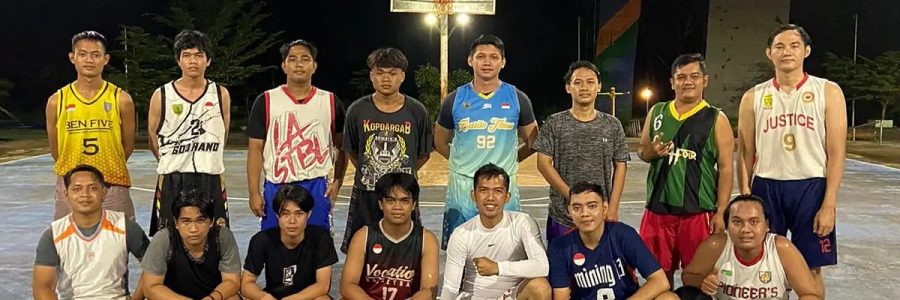 MESKI DIGUYUR HUJAN PIK UP GAME BASKET BERJALAN SERU