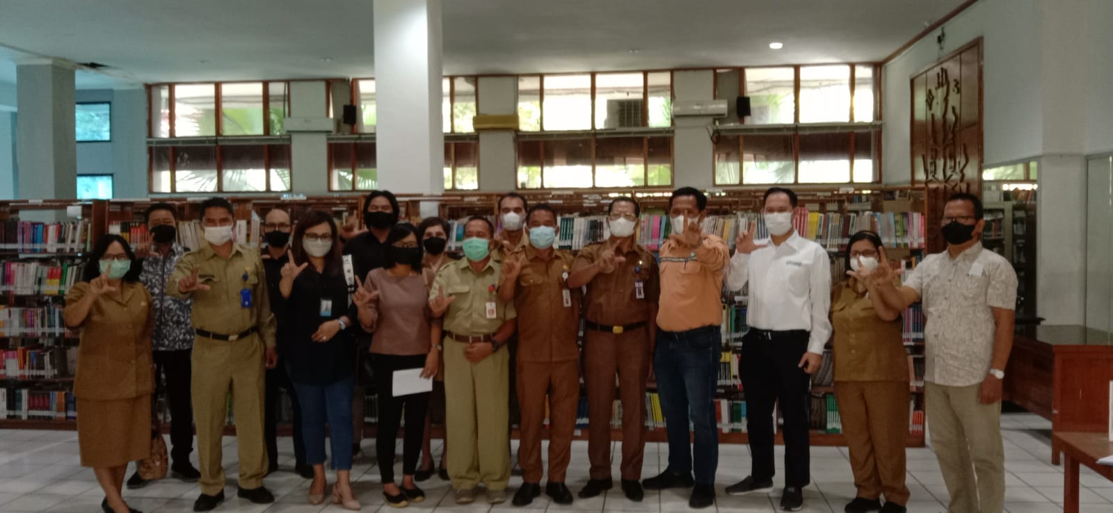 PERUSAHAAN TAMBANG DI BARTIM WAJIB BANTU PERPUSTAKAAN DESA