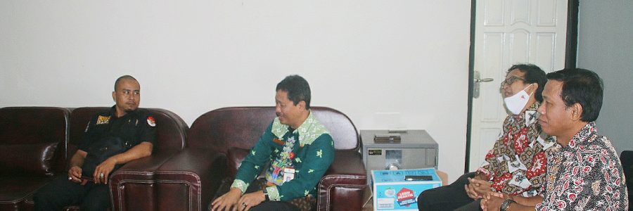 KOMISI III DPRD HST BERTANDANG KE DISKOMINFOSANTIK BARTIM