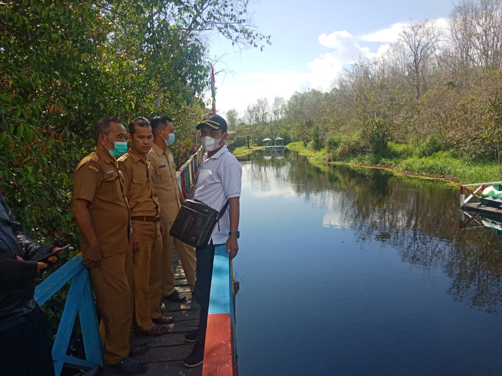 CAMAT PAJU EPAT BLUSUKAN, CEK PEMBANGUNAN FISIK DI DESA TELANG