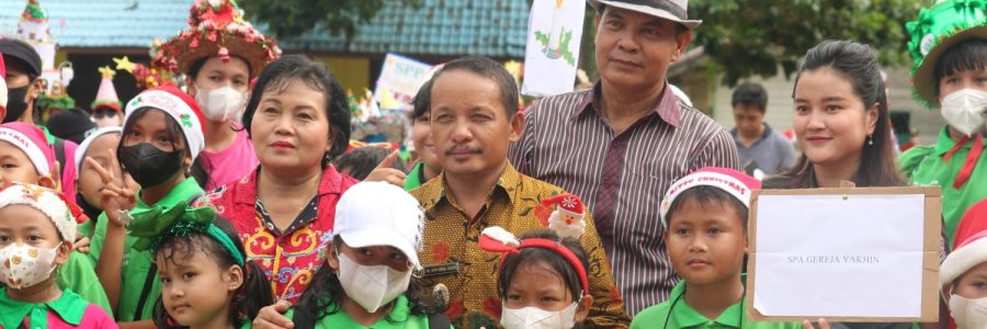 WABUP BARTIM LEPAS PESERTA KARNAVAL NATAL RESORT GKE TAMIANG LAYANG