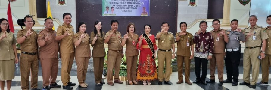 BUPATI KUKUHKAN BUNDA LITERASI KABUPATEN BARITO TIMUR