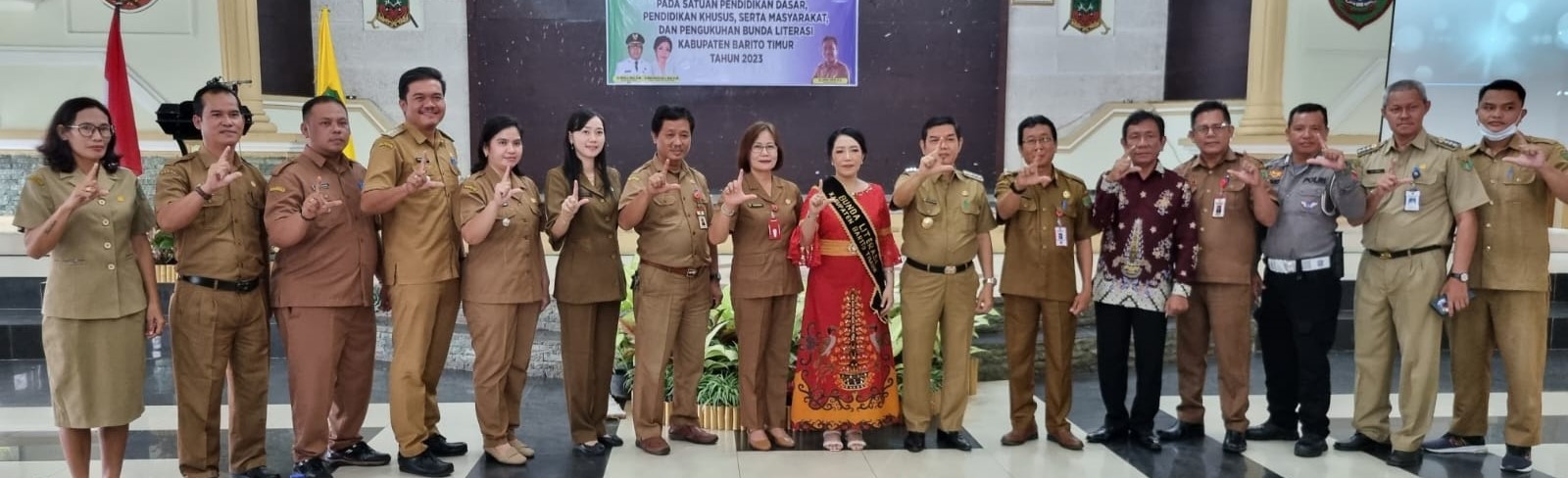 BUPATI KUKUHKAN BUNDA LITERASI KABUPATEN BARITO TIMUR